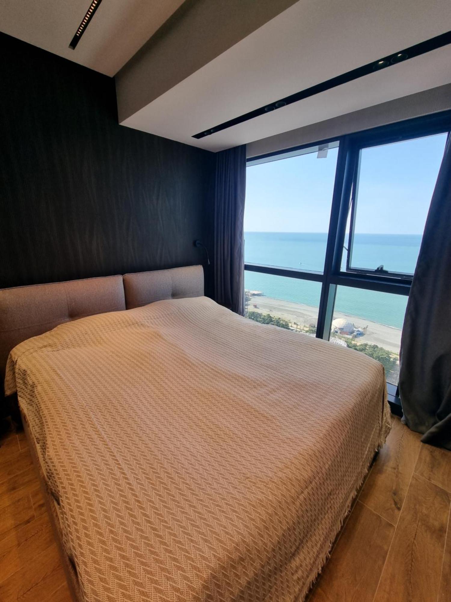 Premium Apartment In Porta Batumi Tower Eksteriør billede